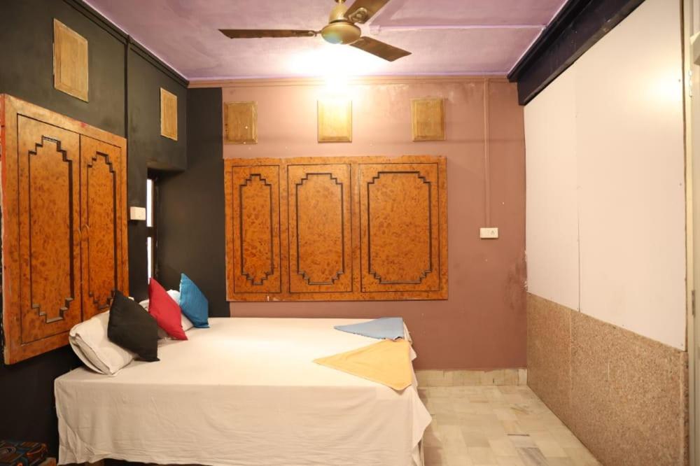 Santkripa Backpackers 400 Mtr From Railway Station Hostel Джодпур Екстериор снимка