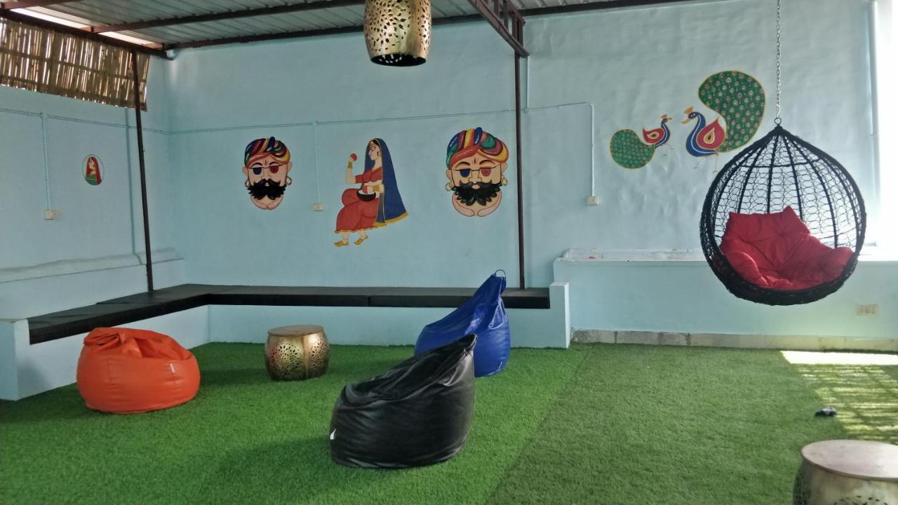 Santkripa Backpackers 400 Mtr From Railway Station Hostel Джодпур Екстериор снимка
