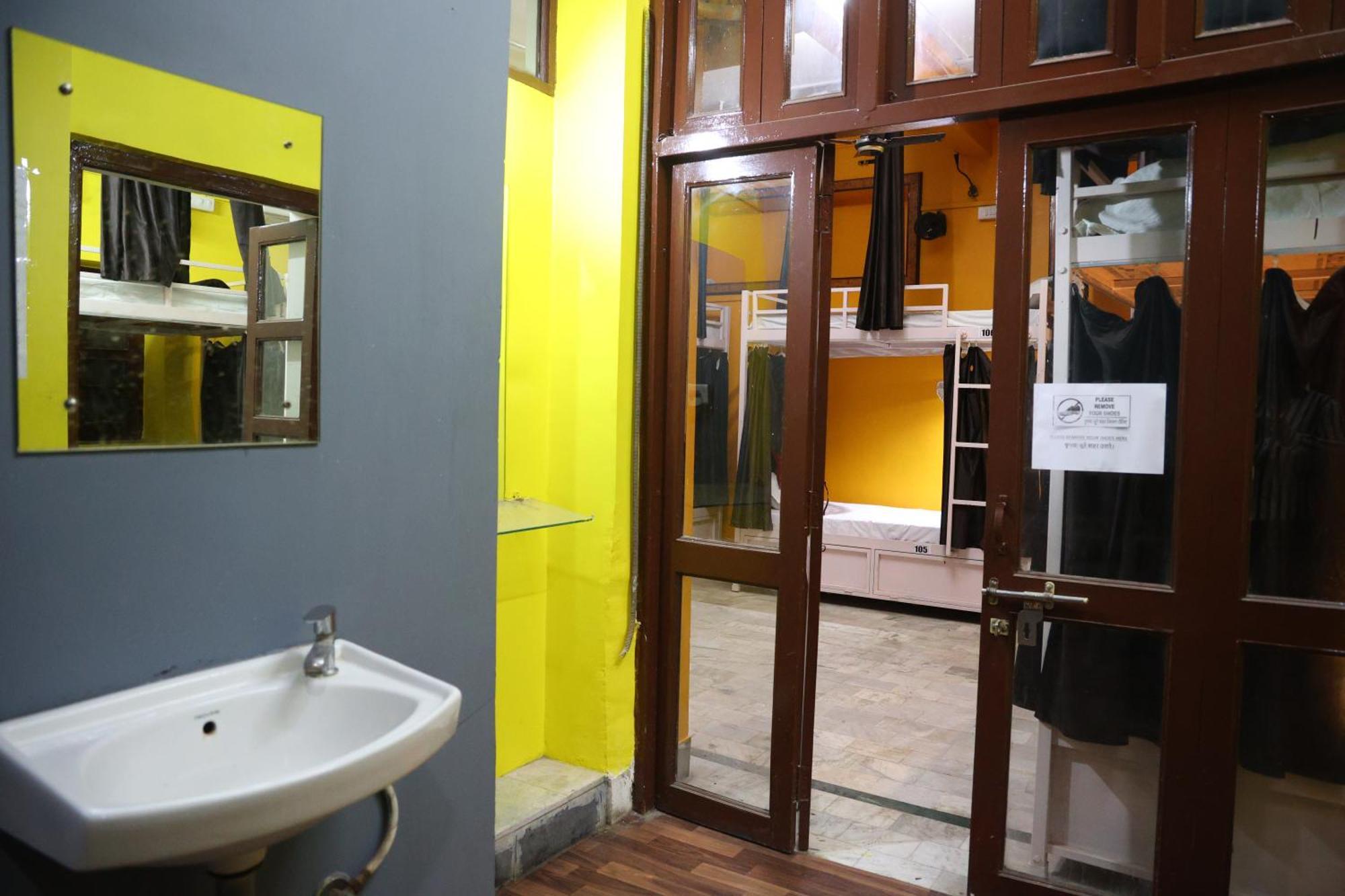 Santkripa Backpackers 400 Mtr From Railway Station Hostel Джодпур Екстериор снимка