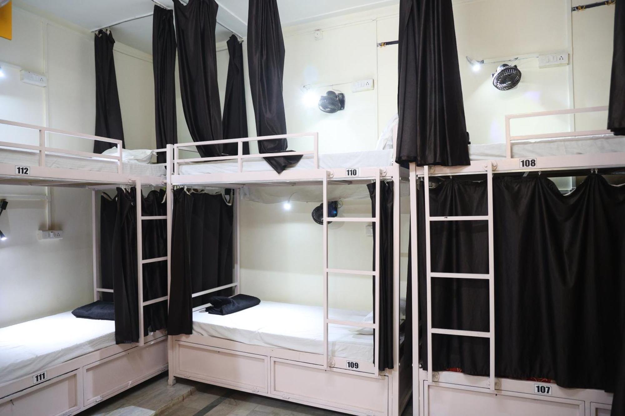 Santkripa Backpackers 400 Mtr From Railway Station Hostel Джодпур Екстериор снимка