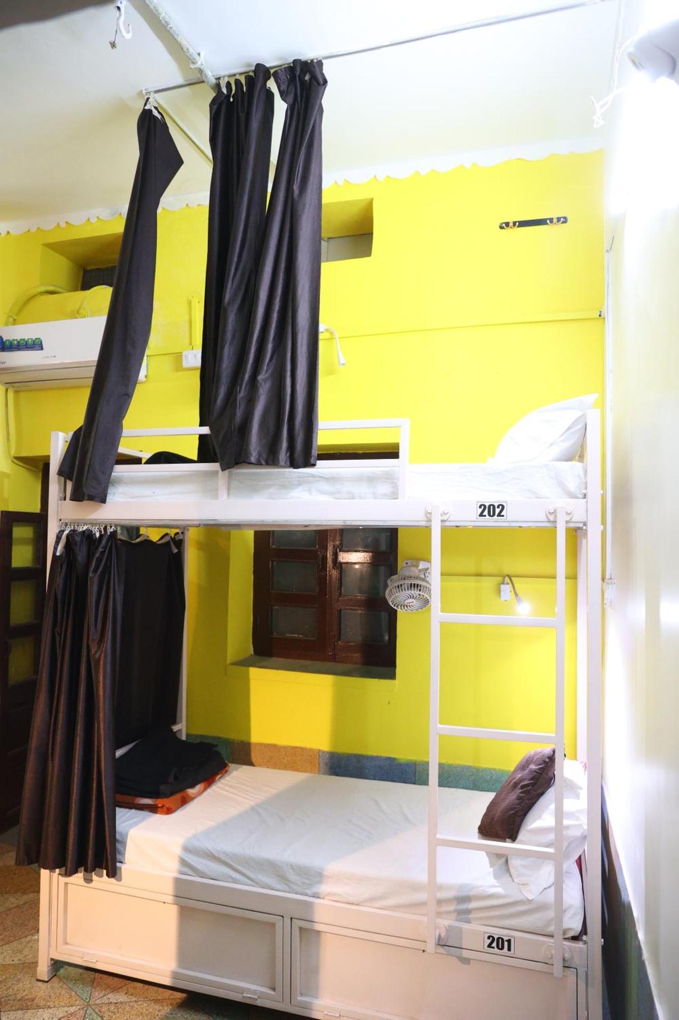 Santkripa Backpackers 400 Mtr From Railway Station Hostel Джодпур Екстериор снимка
