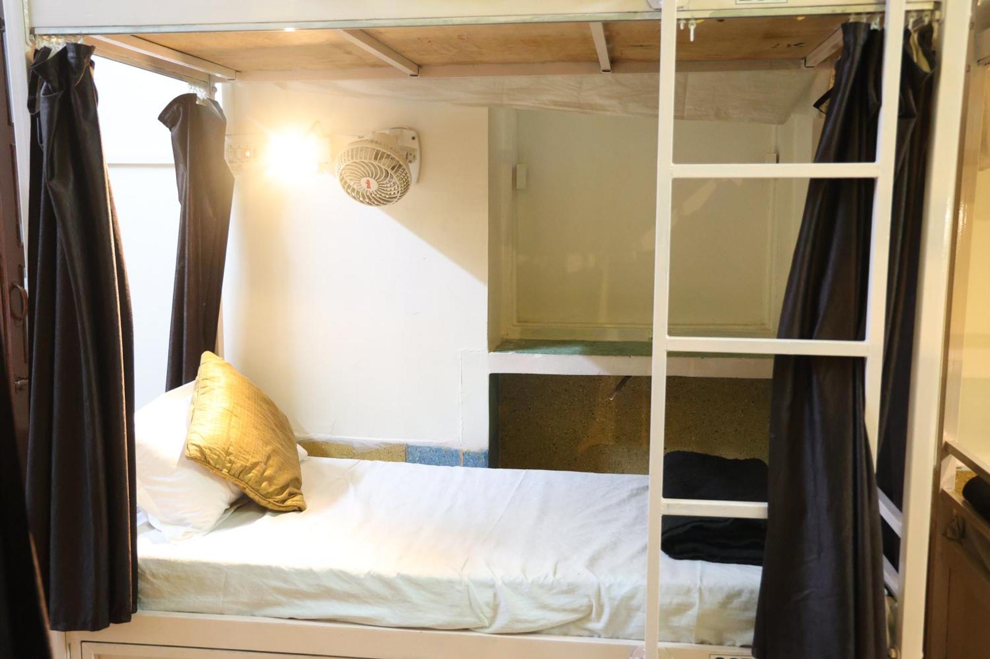 Santkripa Backpackers 400 Mtr From Railway Station Hostel Джодпур Екстериор снимка